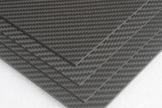 RCクワッドコプターモーター用 200*300mm グロシーツウィル 3K カーボンファイバー強化複合シート